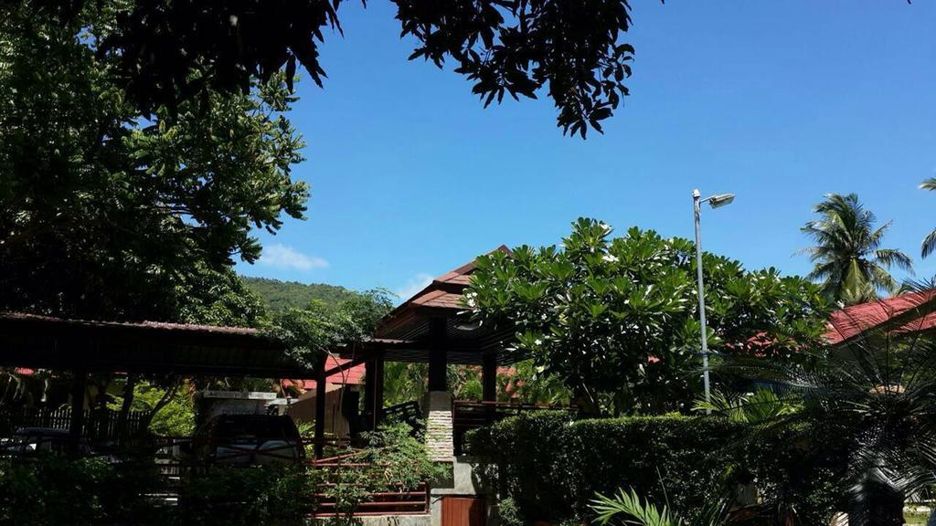 Baan Sala Lung Dam Hotel Bophut Exterior foto